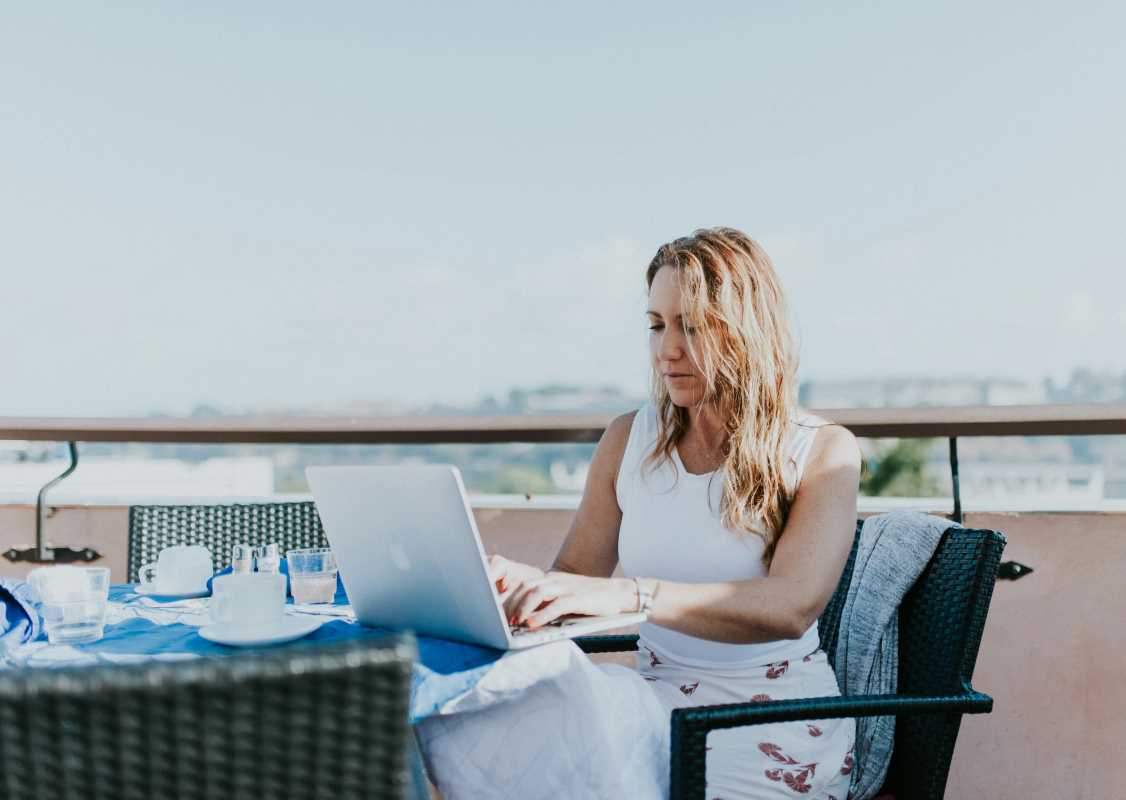 LinkedIn Success Starts With Building Your Personal Brand as a College Student  