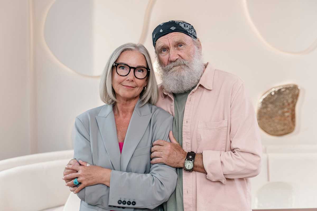 Silver Hair Takes the Spotlight: Why Gray is Here to Stay  